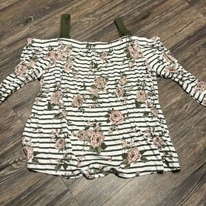 𝅺lane Bryant Cold Shoulder Floral Striped Blouse Green straps 18/20